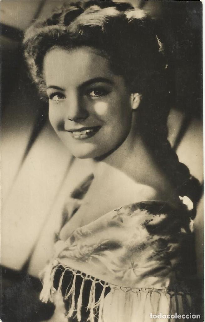 Cine: Romy Schneider. 2760. 9x14 cm. Cine. Postal