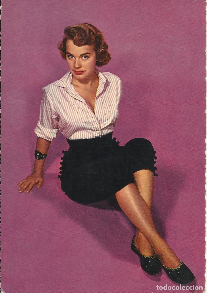 Cine: Terry Moore. Kruger. Cine. 10x15 cm.