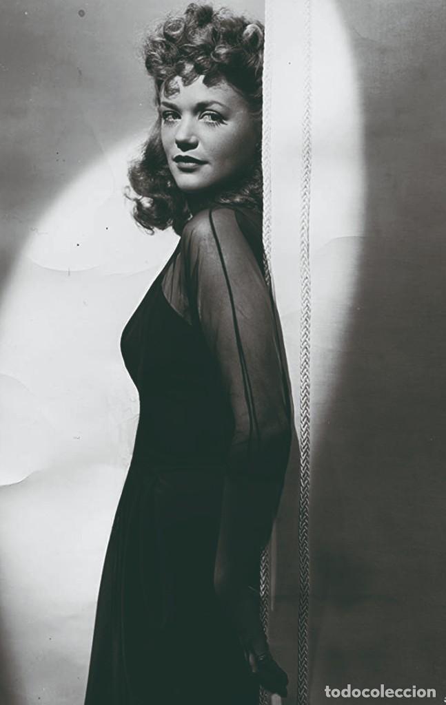Cine: Simone Simon PHOTO POSTCARD MZ-RP
