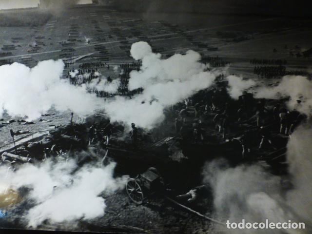 Kino: PELICULA GUERRA Y PAZ LYUDMILA SAVELEVA VYACHESLAV TIKHONOV FOTOGRAFIA 20 X 29 CMTS