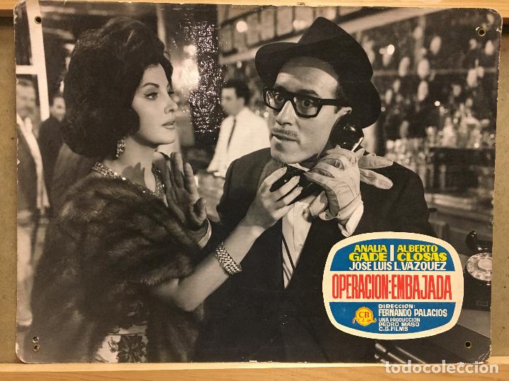 Cinema: ABN54 OPERACION EMBAJADA JOSE LUIS LOPEZ VAZQUEZ FOTOCROMO CARTON ORIGINAL ESTRENO