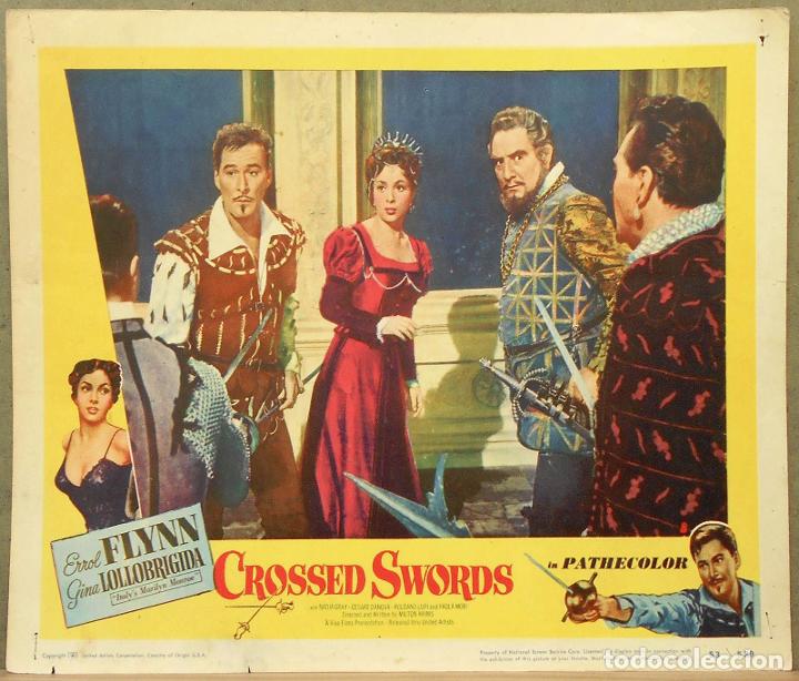 Cinema: LCJ 701D ESPADAS CRUZADAS ERROL FLYNN GINA LOLLOBRIGIDA LOBBY CARD ORIGINAL AMERICANO