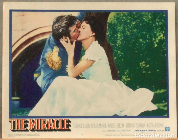 Cine: LCJ 846D PROMESA DE AMOR CARROLL BAKER ROGER MOORE LOBBY CARD ORIGINAL AMERICANO