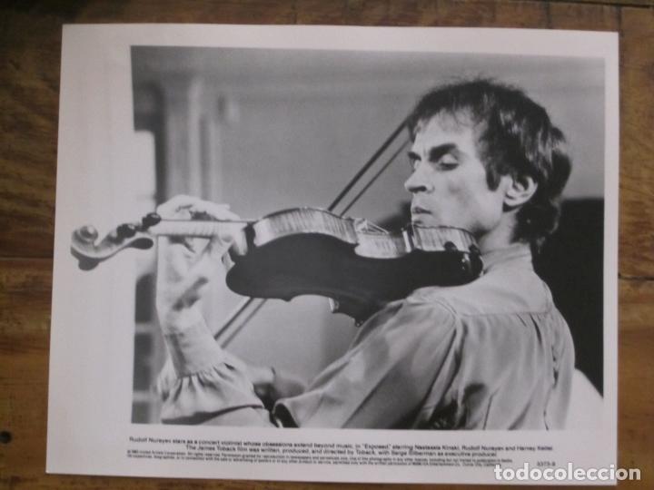 Cine: Rudolf Nureyev - foto original b/n - Un cebo llamado Elizabeth Exposed - violin