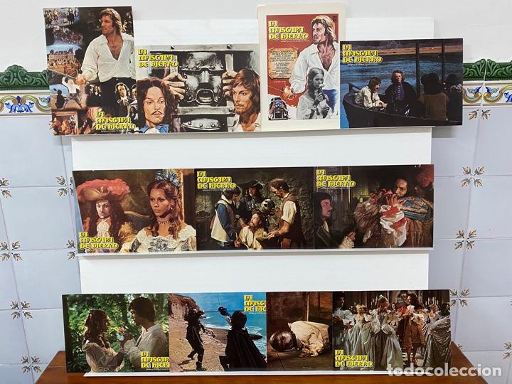 Cinema: La m&aacute;scara de hierro. Richard Chamberlain, Patrick McGoohan, Louis. 11 FOTOCROMOS ORIGINALES Y GUIA.