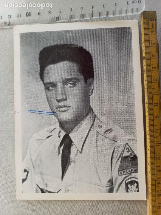 Cine: POSTAL. ELVIS PRESLEY. PUBLISHED BY EAST WEST . NO CIRCULADA
