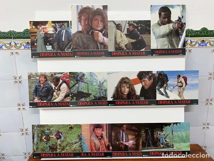 Cine: Dispara a matar. Sidney Poitier, Tom Berenger, Kirstie Alley. 12 FOTOCROMOS ORIGINALES.