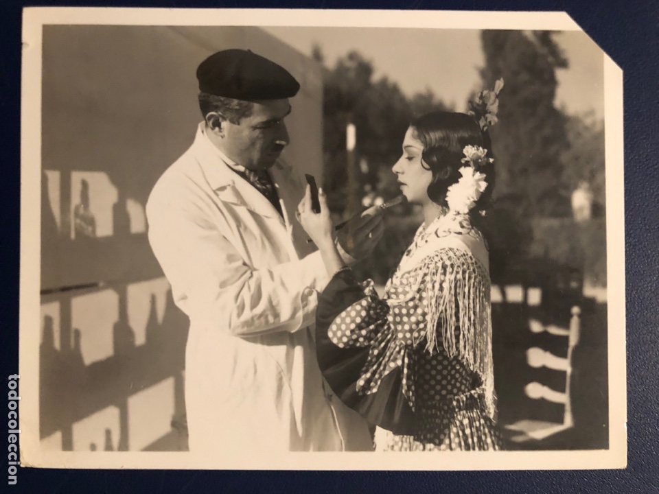 Cine: Foto original de Carmen Amaya rodaje de mar&iacute;a de la o maquillaje