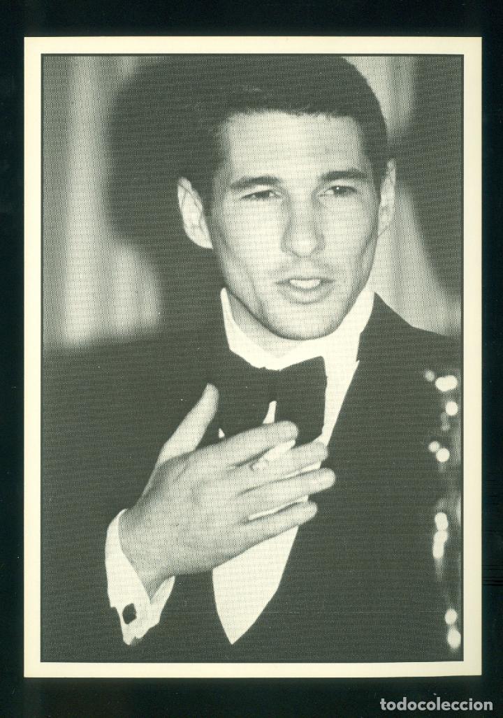Cinema: RICHARD GERE POSTAL OFICIAL Y CABALLERO