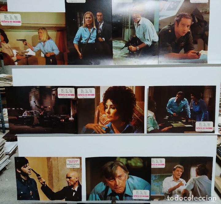 Cine: Victoria en Entebbe. Linda Blair, Kirk Douglas, LIZ TAYLOR, 10 FOTOCROMOS