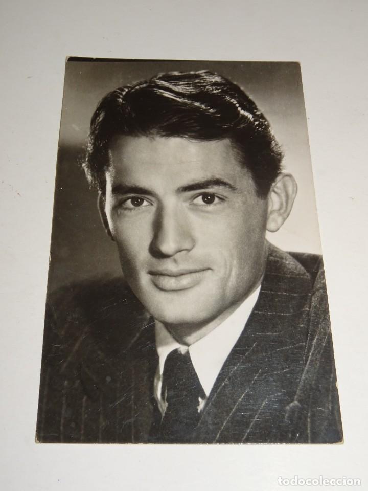 Cine: (M19) POSTAL ACTOR DE CINE N.3345 GREGORY PECK, SE&Ntilde;ALES DE USO NORMALES