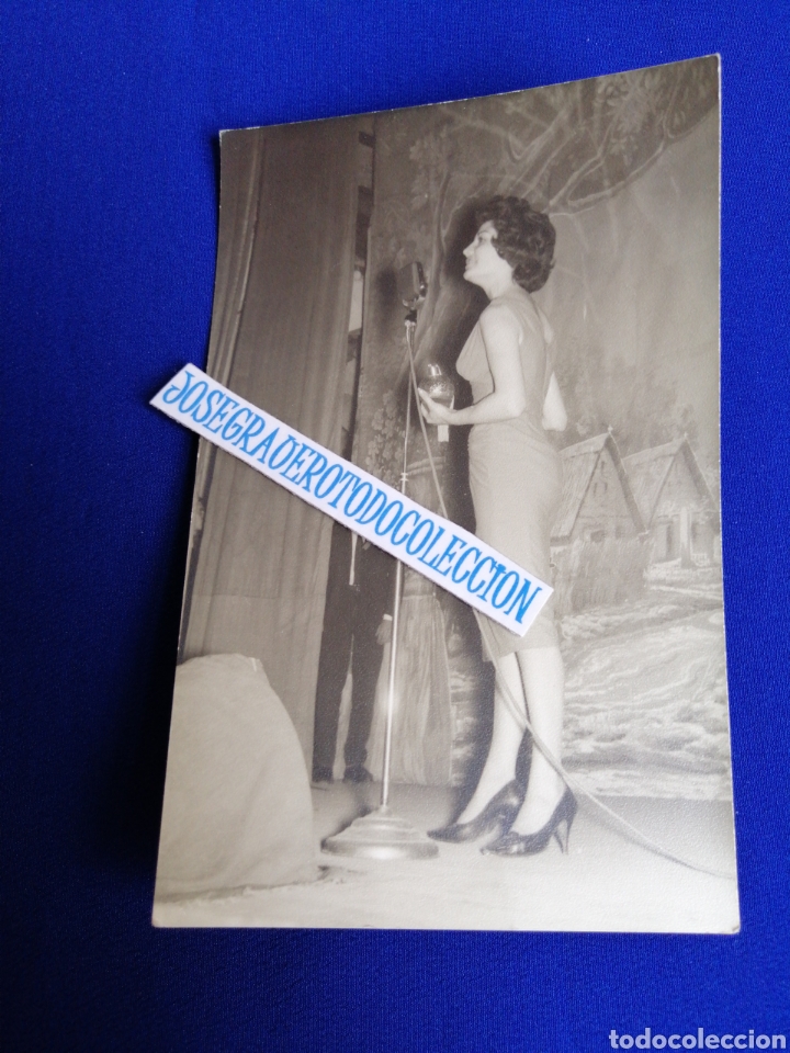 Cine: MARCELA YURFA (ACTRIZ) EN VALENCIA CON SELLO FOT&Oacute;GRAFO VALENCIA