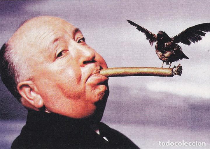 Cine: Alfred Hitchcock Cigar. Pyramid. Sin circular.
