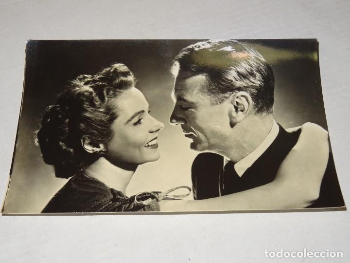 Cine: (M19) POSTAL CINE - JANE WYATT Y GARY COOPER - SE&Ntilde;ALES DE USO NORMALES