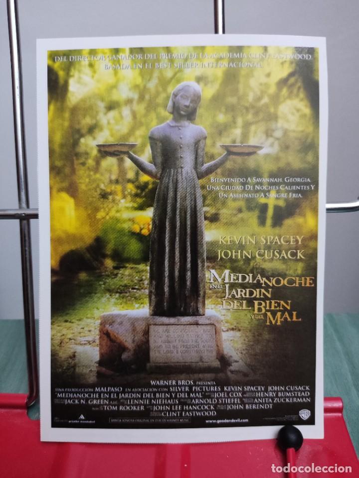Cinema: Medianoche en el jardin del bien y del mal . Ficha revista Accion