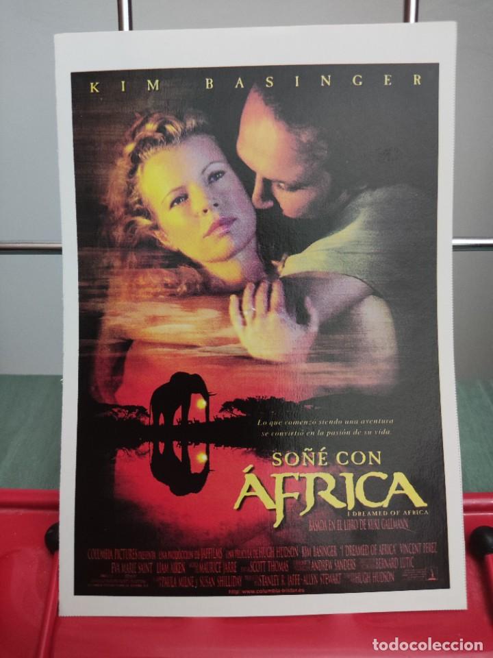 Kino: So&ntilde;e con Africa . Ficha revista Accion