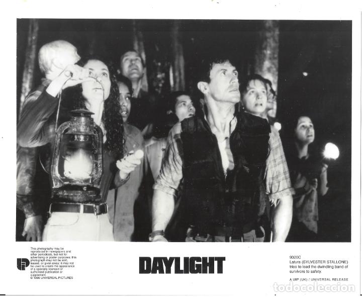 Cine: F32558 SYLVESTER STALLONE PANICO EN EL TUNEL FOTO B/N ORIGINAL AMERICANA