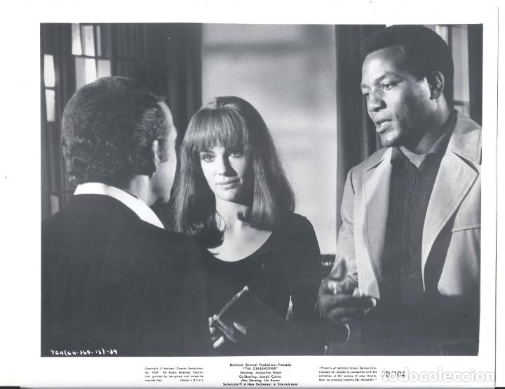 Kino: F32594 JACQUELINE BISSET JIM BROWN SALTARINA FOTO B/N ORIGINAL AMERICANA