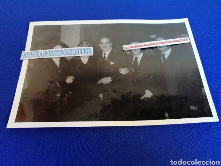 Kino: ANTONIO FERRANDIS (CHANQUETE) A&Ntilde;O 1975 FOTOGRAF&Iacute;A ANTIGUA CON MODELOS VALENCIA