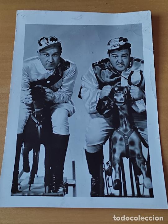 Kino: ABBOTT COSTELLO ESCENA PELI MI CABALLO MURIO FOTO AGENCIA ORIGINAL 17,2 X 12 CM