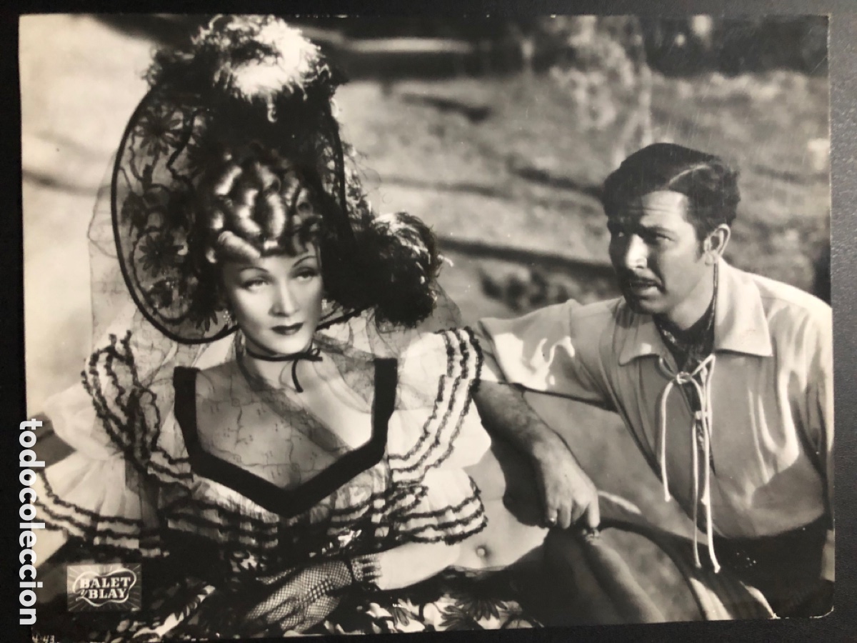 Cine: Foto original de Marlene Dietrich y Bruce cabot la llama de Nueva Orleans