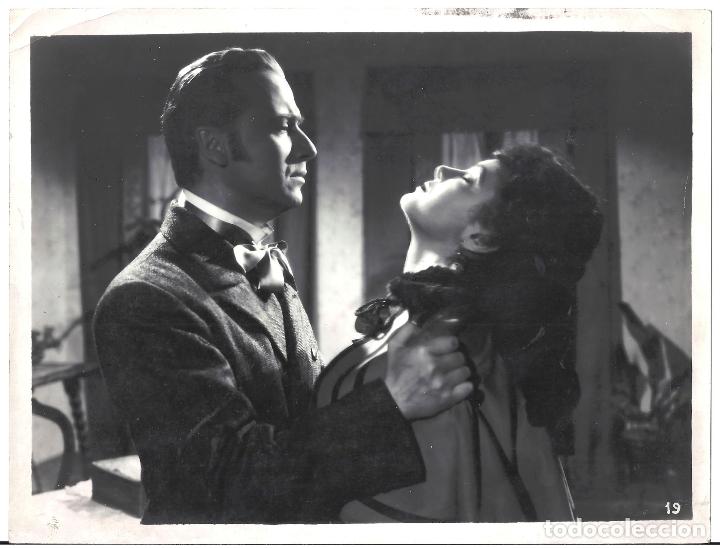 Cin&eacute;ma: F33330 RAFAEL DURAN CAROLINA JIMENEZ LA GRAN BARRERA FOTO B/N ORIGINAL ESPA&Ntilde;OLA F. PEREZ DE ROZAS