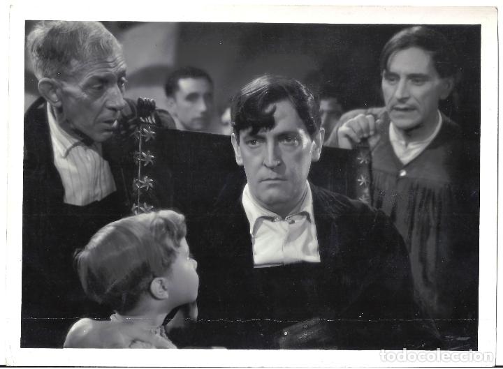 Cin&eacute;ma: F33341 JULIO REY DE LAS HERAS LA ALDEA MALDITA FOTO B/N ORIGINAL ESPA&Ntilde;OLA FOTOGRAFO AGUAYO