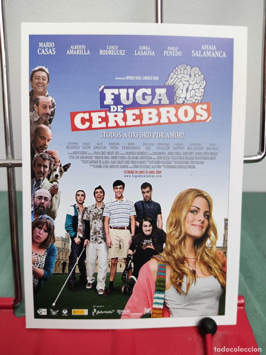 Cinema: Fuga de cerebros . Ficha revista Accion cine