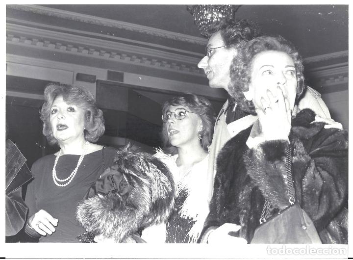 Cine: F33605 AMPARO SOLER LEAL JAIME CHAVARRI LAS BICICLETAS SON PARA EL VERANO FOTO B/N ORIGINAL ESPA&Ntilde;OLA