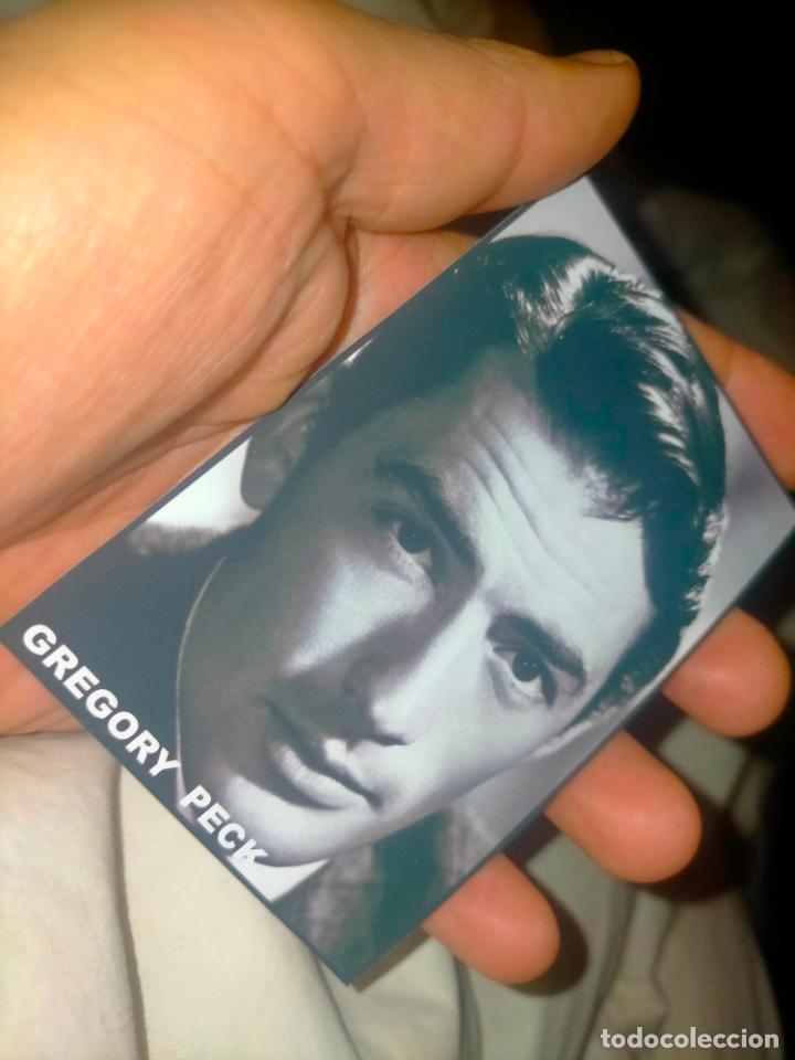 Cine: Cine actor o actriz fotografia o foto fotocromo fotografico blanco y negro leer , GREGORY PECK