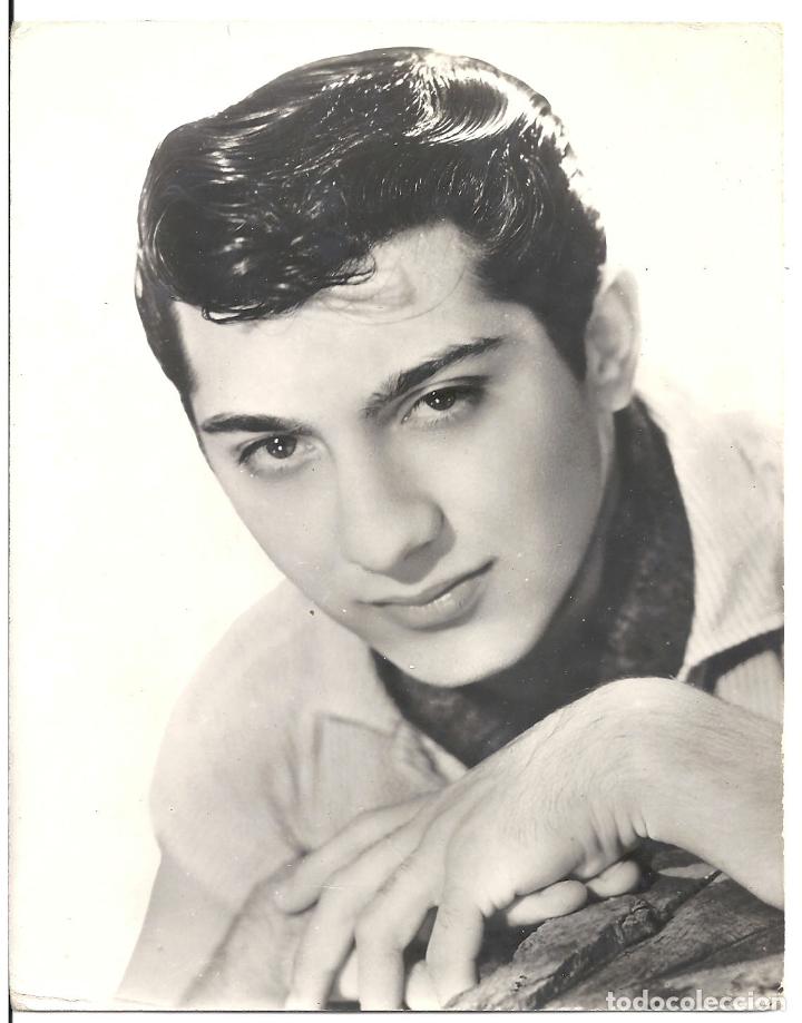Cinema: F33726 PAUL ANKA FOTO POSTAL ORIGINAL B/N FRANCESA