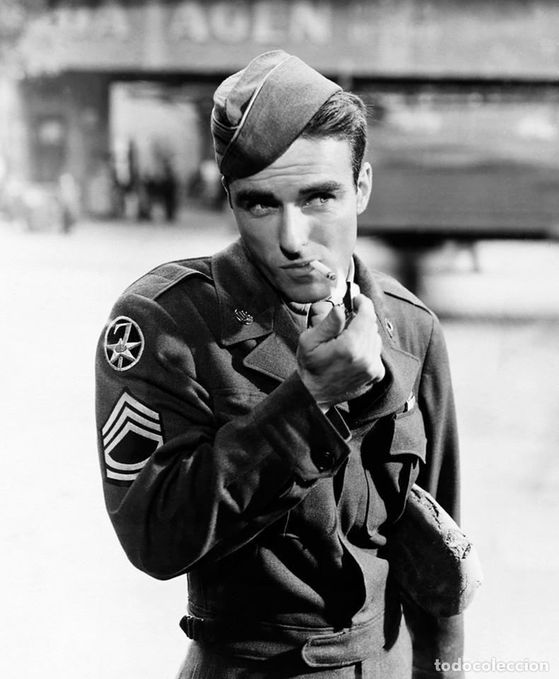 Cinema: MONTGOMERY CLIFT FOTO NEGATIVO INMEJORABLE CALIDAD MEDIDAS 20X30 APROXIMADAMENTE