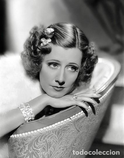 Cine: IRENE DUNNE FOTO NEGATIVO INMEJORABLE CALIDAD MEDIDAS 20X30 APROXIMADAMENTE