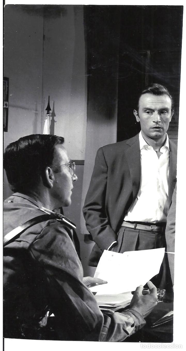 Cin&eacute;ma: F33752 TONY LEBLANC TRES DE LA CRUZ ROJA FOTO ORIGINAL B/N ESPA&Ntilde;OLA