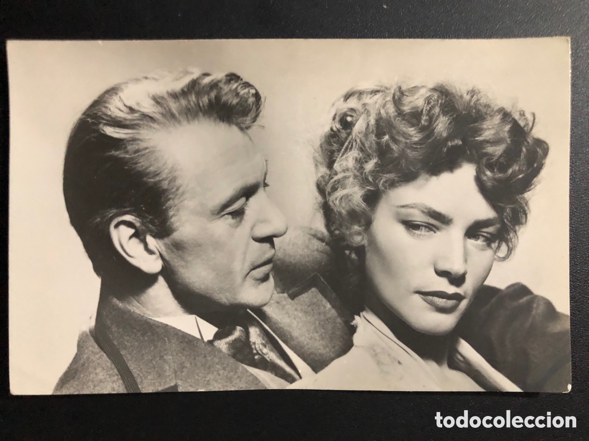 Cine: Antigua tarjeta postal de lauren bacall y Gary Cooper