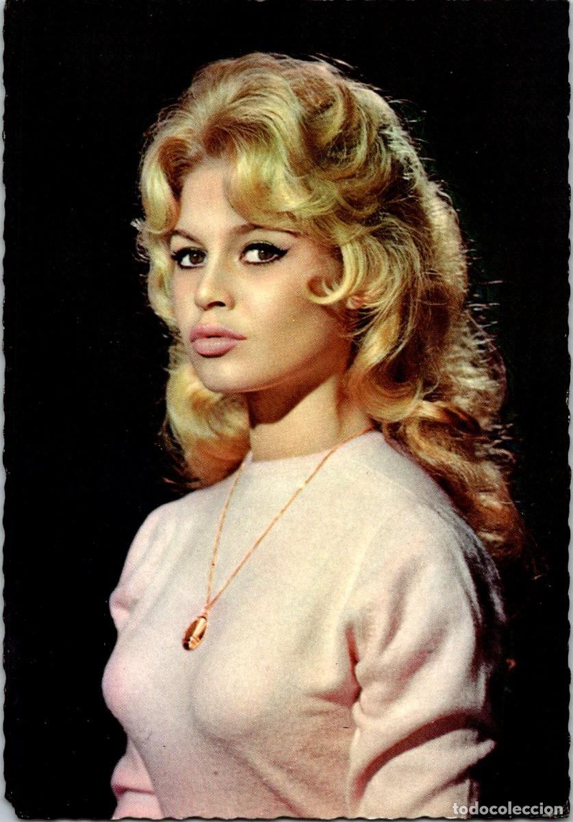 Cine: Brigitte Bardot - Postal Francesa - Ed. E.D.U.G. n&ordm; 196 - 150x106mm