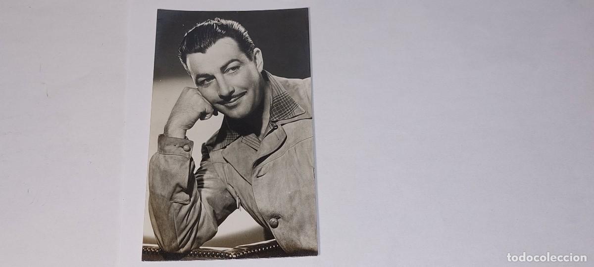Cine: ANTIGUA POSTAL FOTOGRAFIA N&ordm; 1109 DEL ACTOR ROBERT TAYLOR A&Ntilde;OS 50