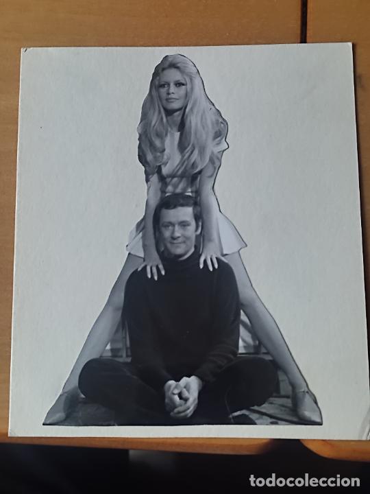 Cine: BRIGITTE BARDOT 1969 FOTO SELLO AGENCIA ORIGINAL 14 X 12 CM PRECIOSA SILUETA RECORTADA SOBRE CARTON