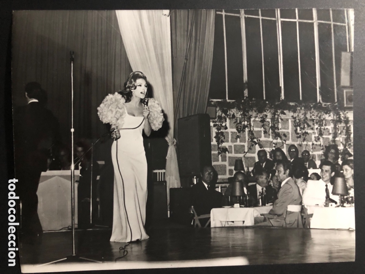 Cine: Foto original actuacion de Carmen sevilla exclusivas vaquero 18 x 24 cm
