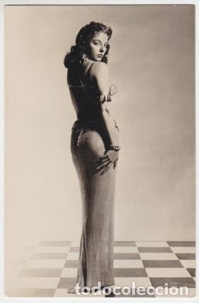 Cine: JOAN COLLINS - Foto 1