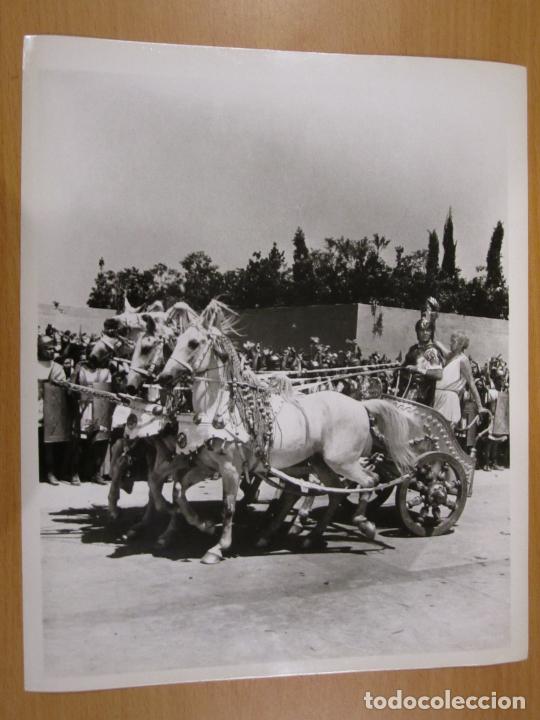 Cine: Quo Vadis - foto b/n original usa - film scene robert taylor