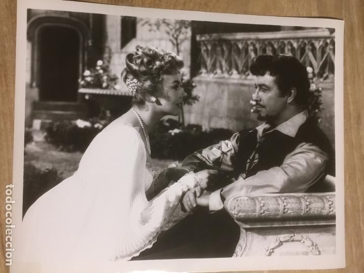 Cine: aventuras de quintin durward robert taylor kay kendall foto original reposicion 1981