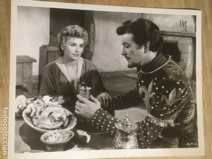 Cine: aventuras de quintin durward robert taylor kay kendall foto original reposicion 1981