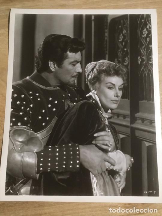 Cine: aventuras de quintin durward robert taylor kay kendall foto original reposicion 1981