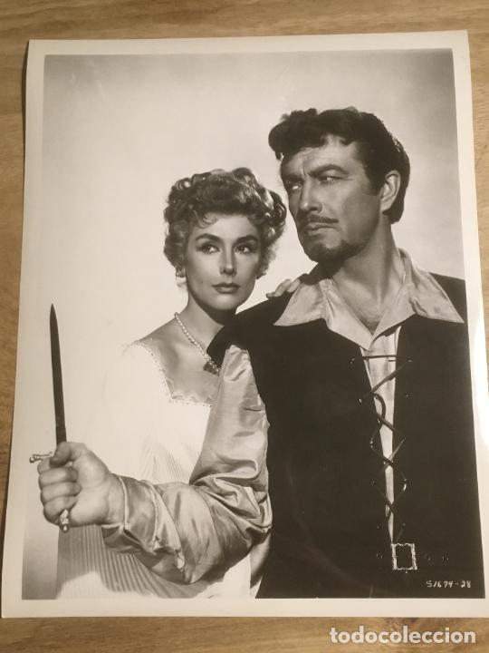 Cine: aventuras de quintin durward robert taylor kay kendall foto original reposicion 1981