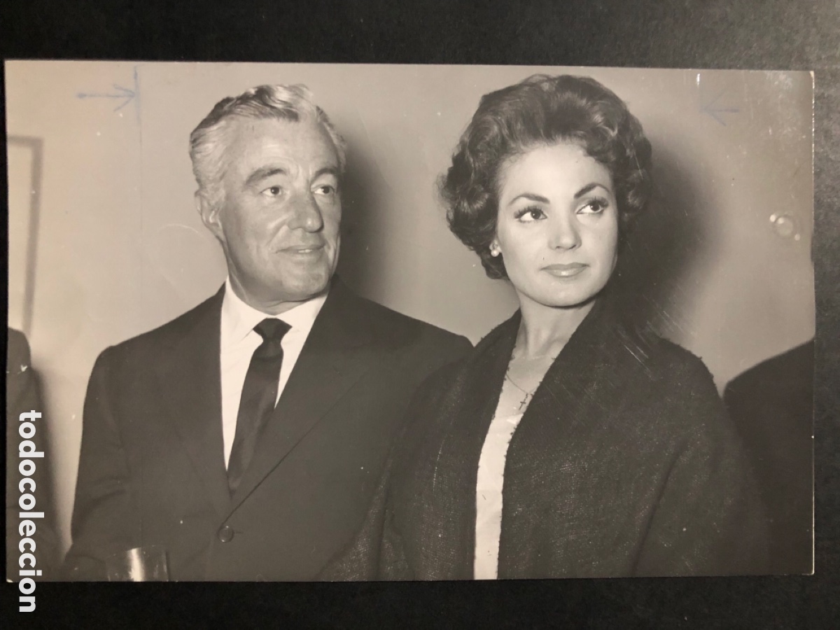 Cine: Foto original de carmen sevilla y vittorio de sica