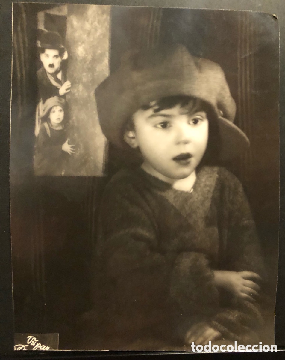 Cine: Foto original de la actriz infantil Raquel teixido vestida de el chico charles Chaplin 19 x 25 cm