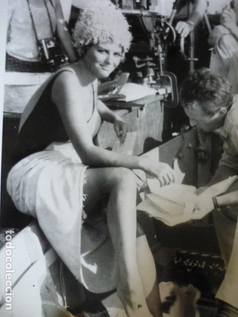 Cin&eacute;ma: CLAUDIA CARDINALE ACTRIZ ANTIGUA FOTOGRAFIA 18 X 24 CMTS