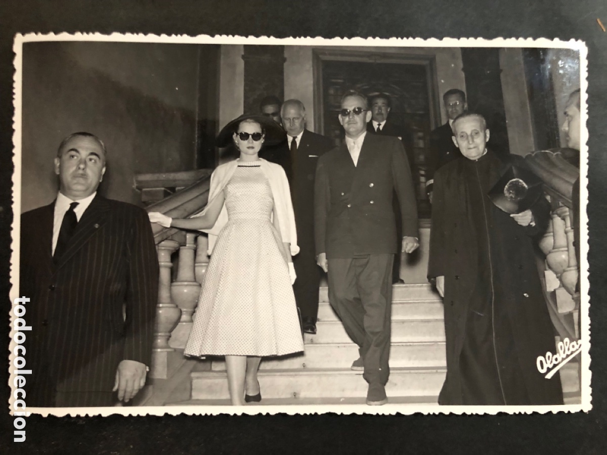 Cine: Foto original visita de Grace kelly y rainiero de M&oacute;naco a valencia ayuntamiento 1956