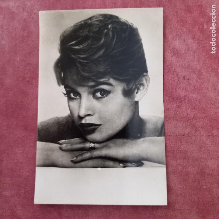 Cine: BRIGITTE BARDOT-POSTAL ANTIGUA-2788- Postal P4